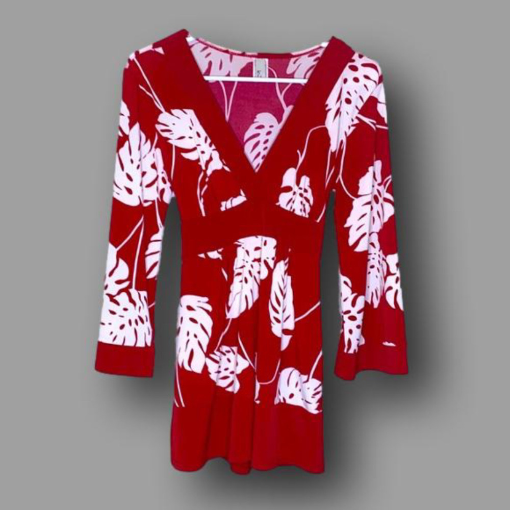 KIWI women’s top size medium